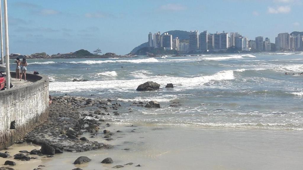 Pé Na Areia - Com Serviço De Praia Guarujá Exterior foto